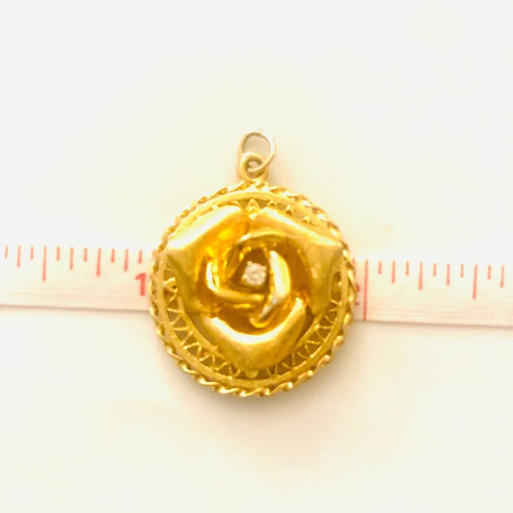 Vintage 14k Gold Rose Diamond Pendant Estate Jewelry, 5.2 Grams “Engraved Rose” - Picture 4 of 5